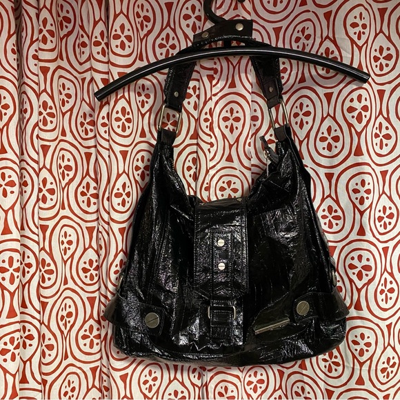 Matt & Nat crinkle vegan leather hobo shoulder bag - Picture 1 of 11